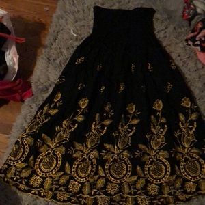 Woman’s tube dress